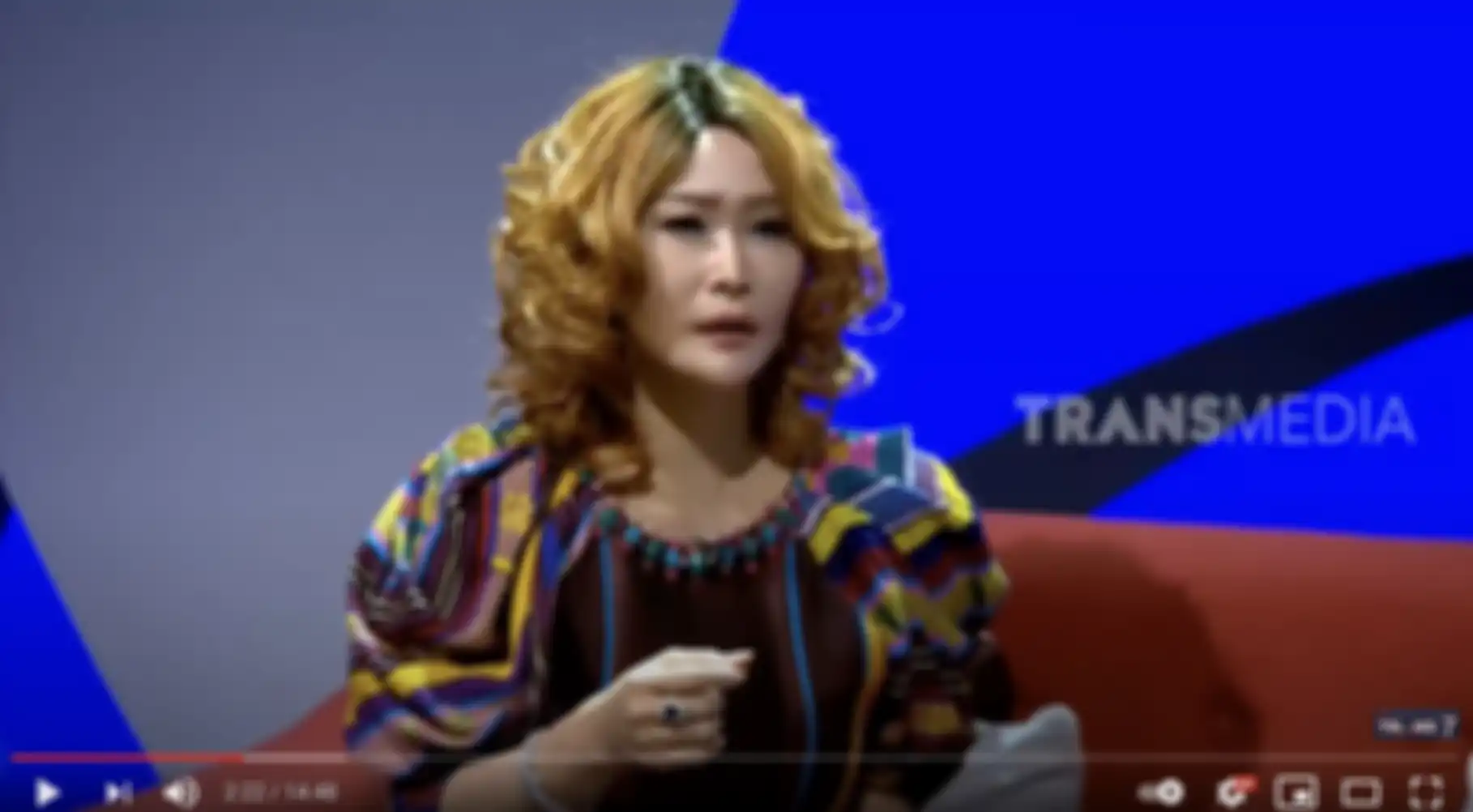 Perawatan Inul Daratista sebagai cara menghilangkan flek hitam