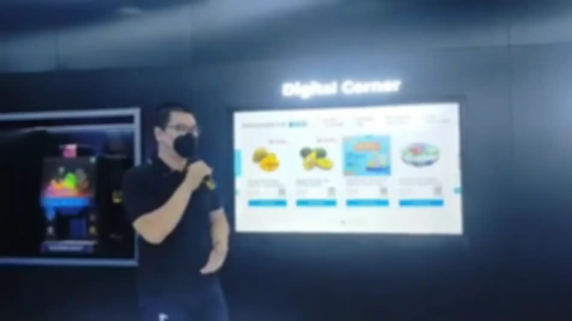 Digital Corner yang menunjukan produk tren di Blibli Market.