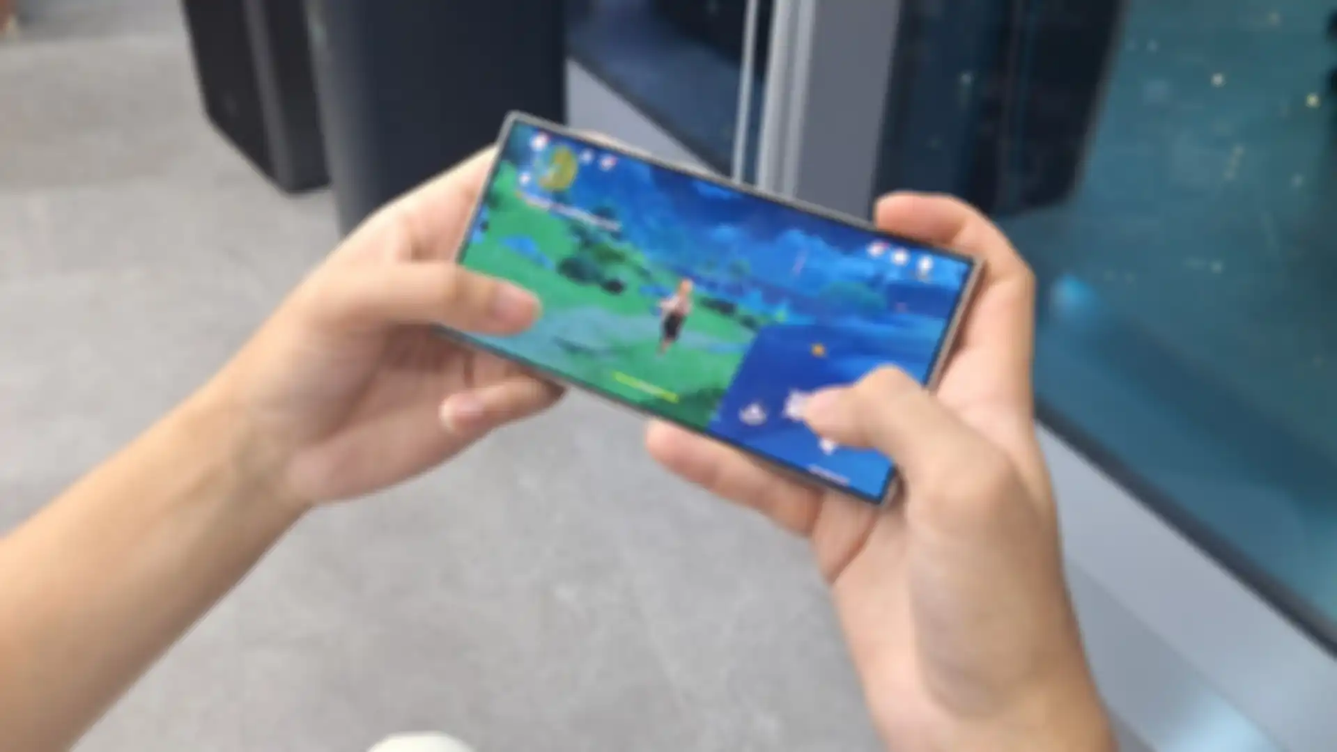 Dengan baterai dan vapor chamber yang lebih besar, pengalaman gaming di Galaxy S24 Series jadi lebih lama dan stabil