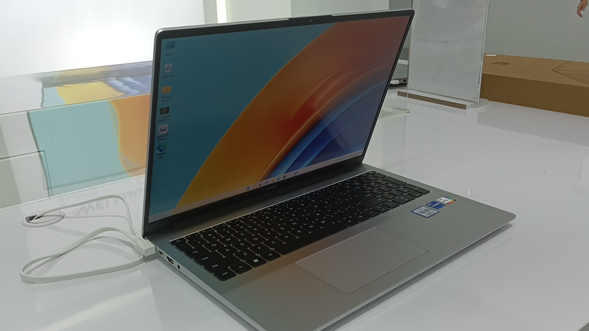 Huawei MateBook D16 yang meluncur di Indonesia.