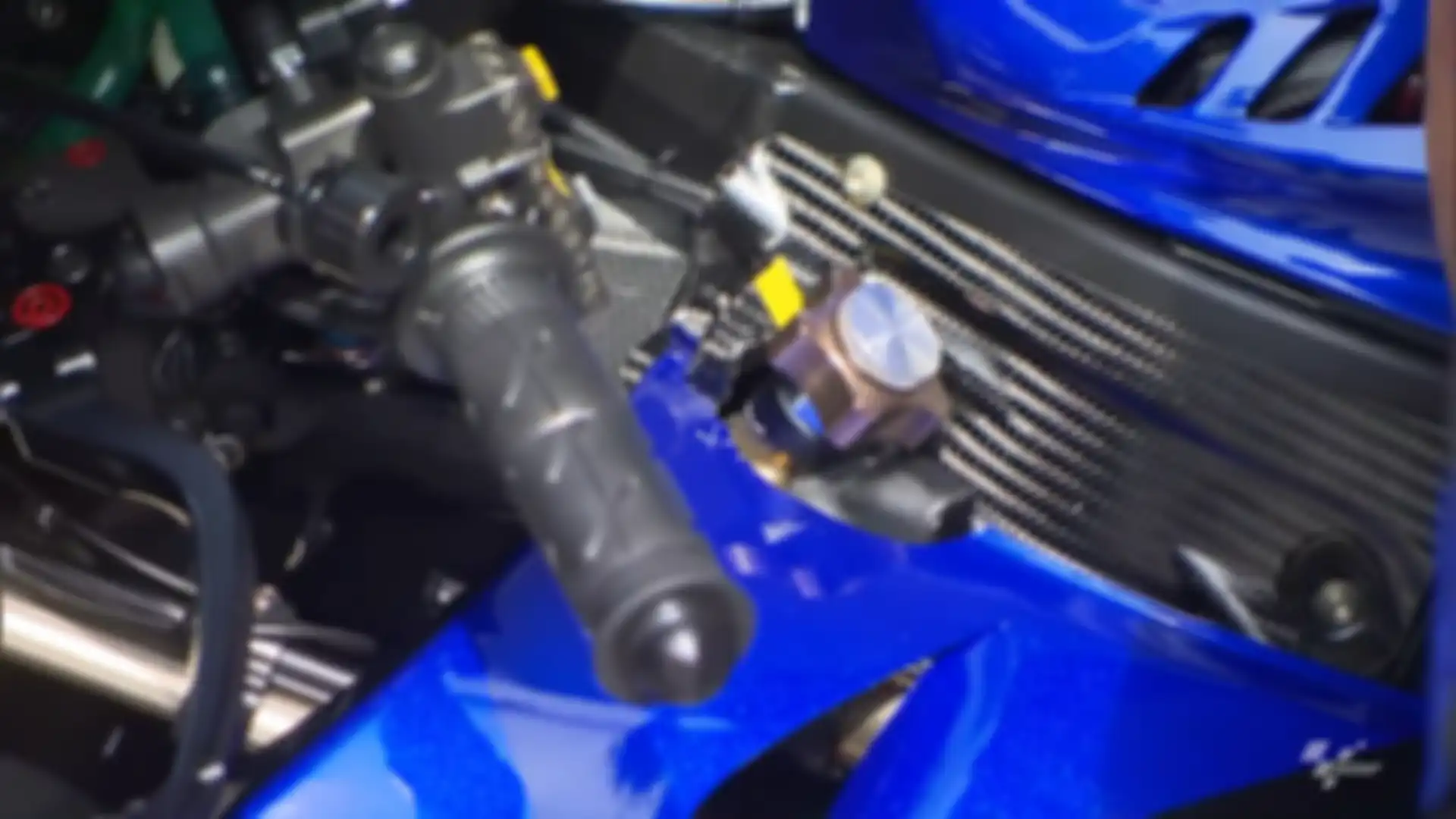Perangkat anyar di motor Yamaha M1 2020 yang disebut-sebut holeshot device tertangkap kamera saat tes pramusim MotoGP 2020 Sepang, (7-9/2/2020)