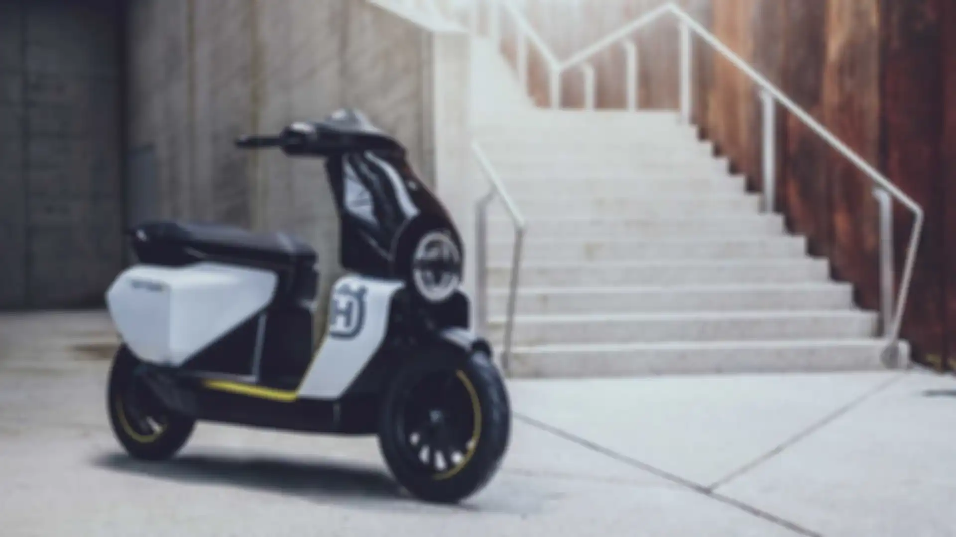 Husqvarna Vektorr, konsep skuter listrik Husqvarna.
