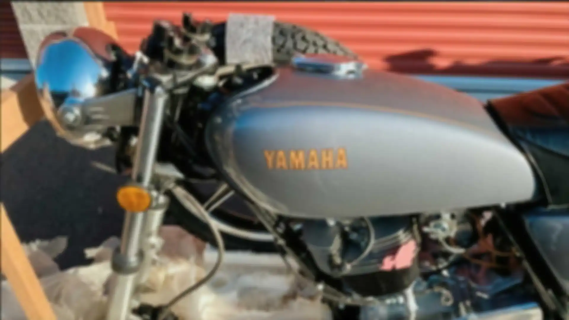 Yamaha SR500 merupakan motor tahun 1970-an yang populer di Jepang, Australia, dan Eropa