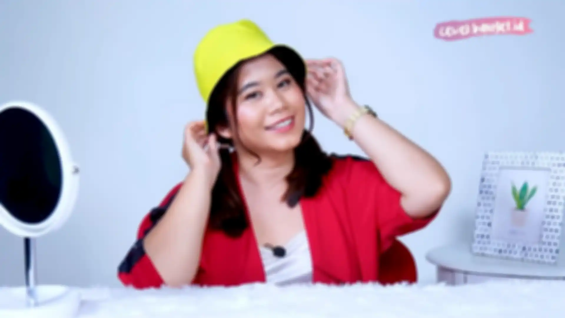 Model rambut double tail untuk pakai bucket hat