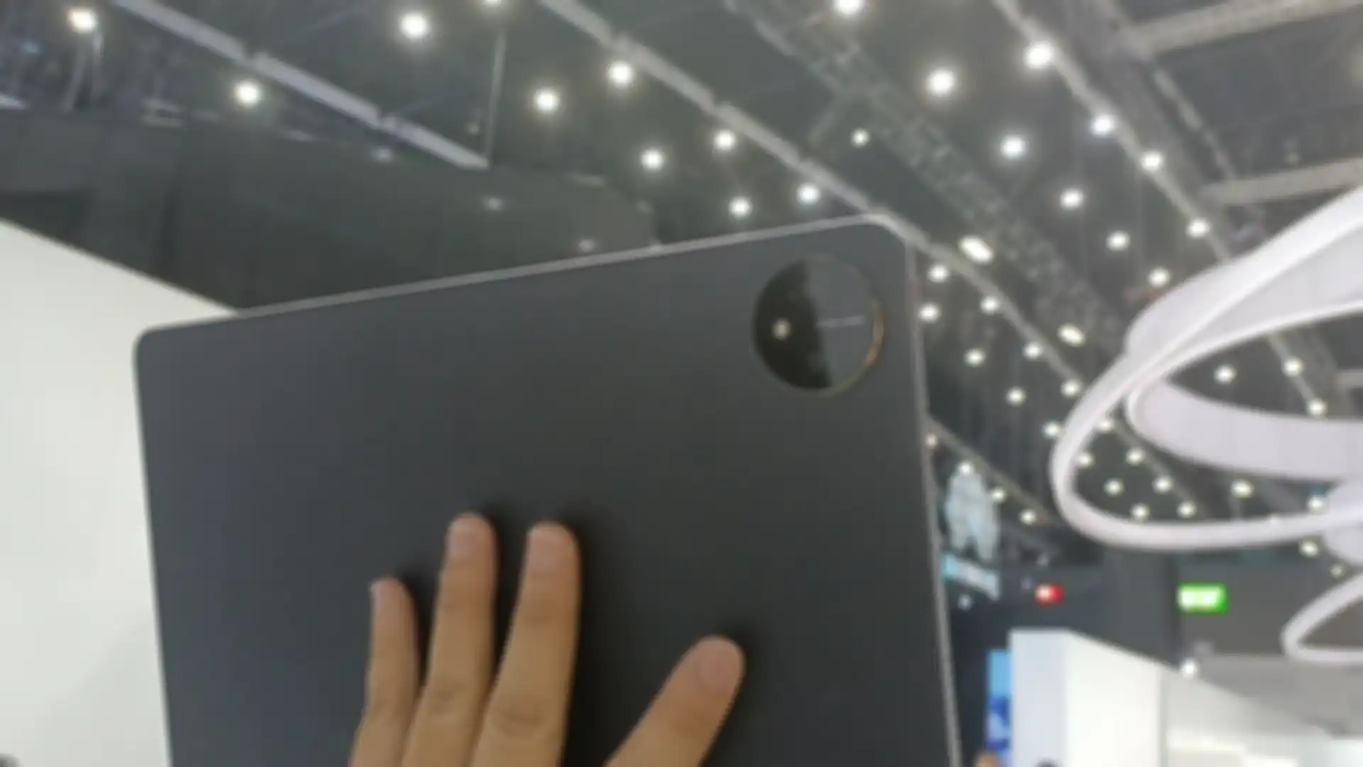 Bagian belakang Huawei MatePad Pro