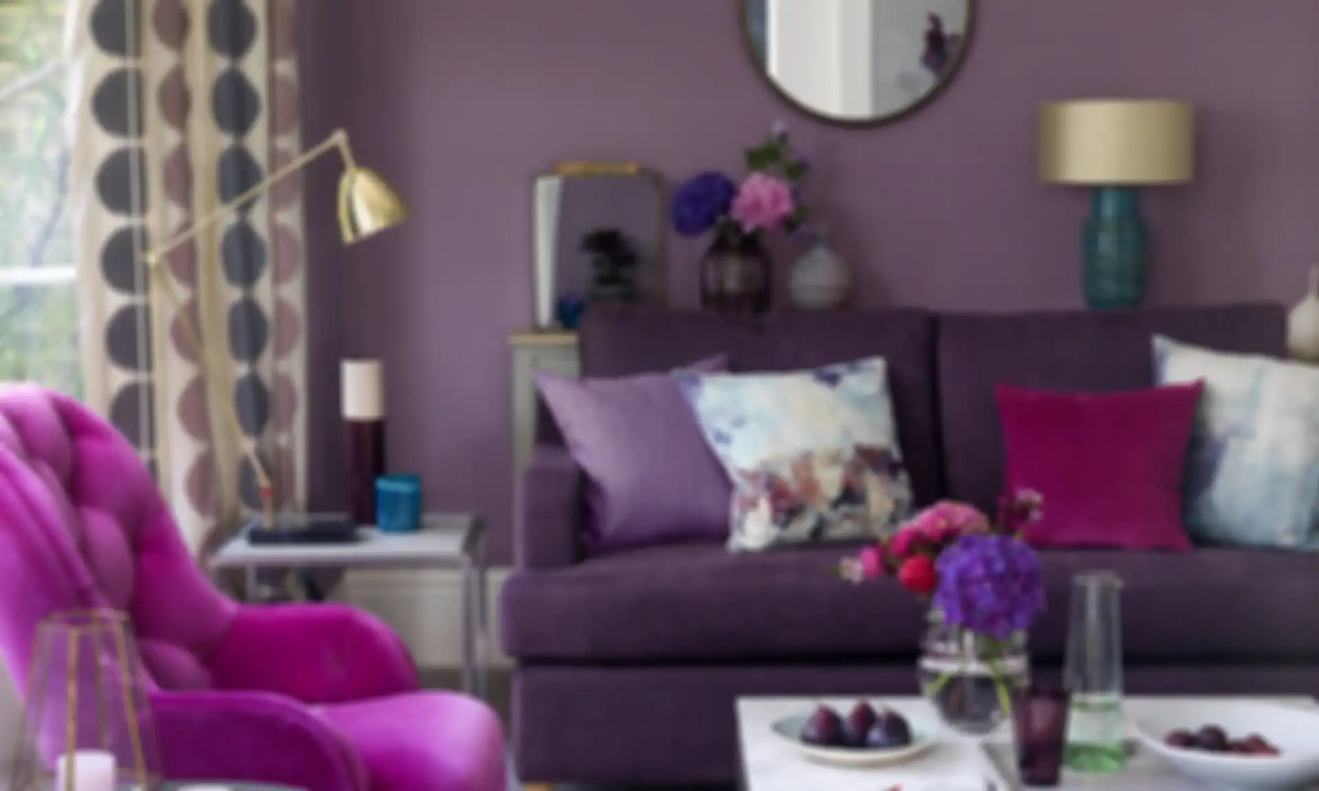 Mengenal Warna Violet Dalam Interior yang Miliki Arti Mendalam dan Cara Mengaplikasikan di Ruangan