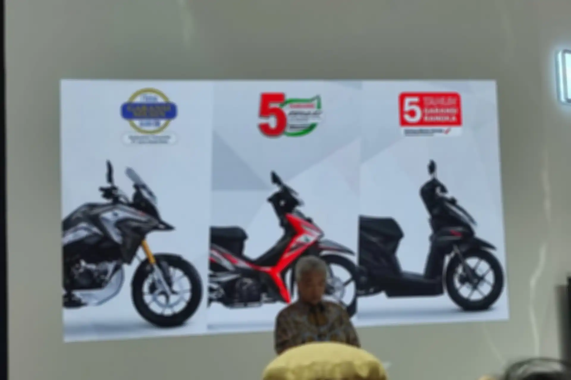 Garansi rangka menjadi 5 tahun, garansi mesin 3 tahun dan garansi PGM-FI 5 tahun