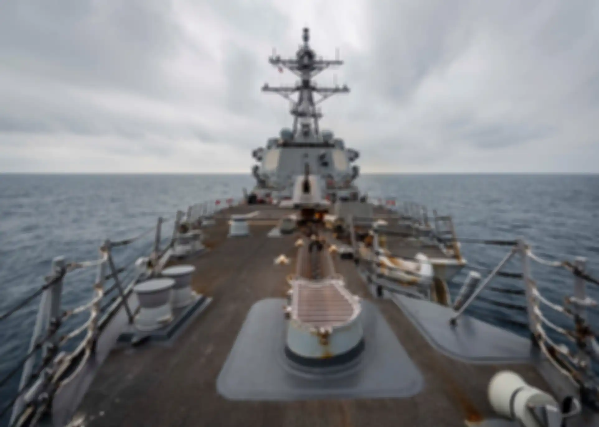 USS McCampbell saat berlayar di selat Taiwan, Rabu 25 Maret 2020