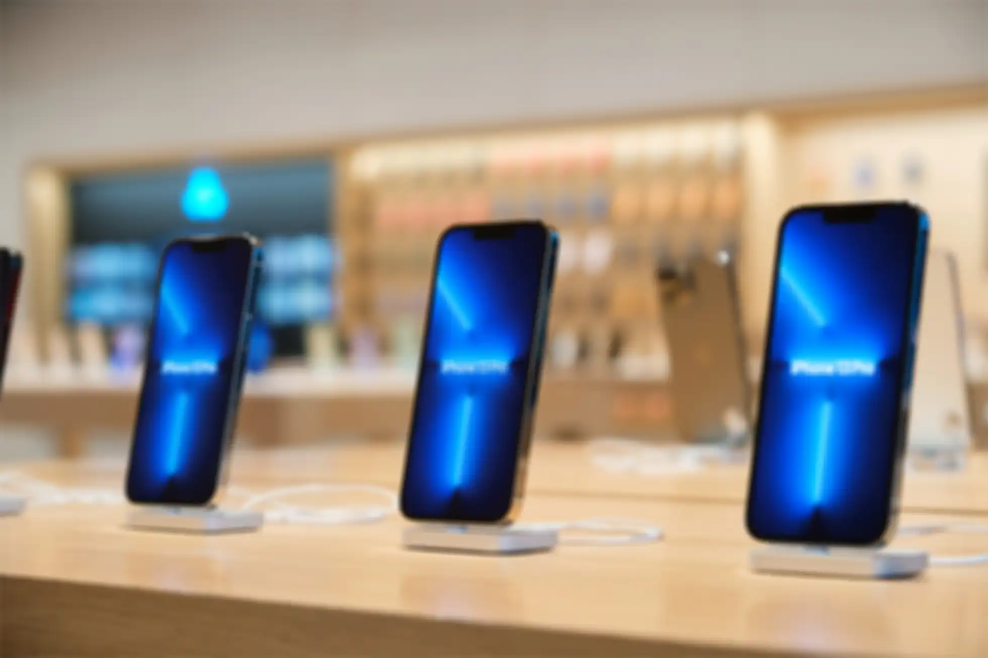 iPhone 13 Series yang sudah tersedia di Apple Store