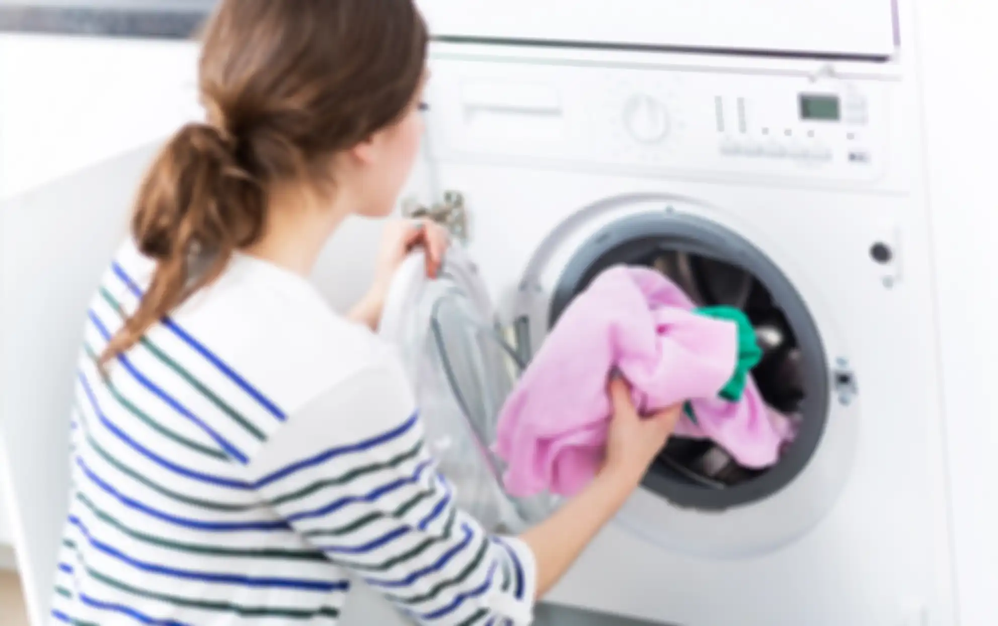 3 Bahan Ajaib Ini Buat Noda Darah yang Sudah Mengering Lenyap Dalam Sekejap! Tak Perlu Masuk Laundry!