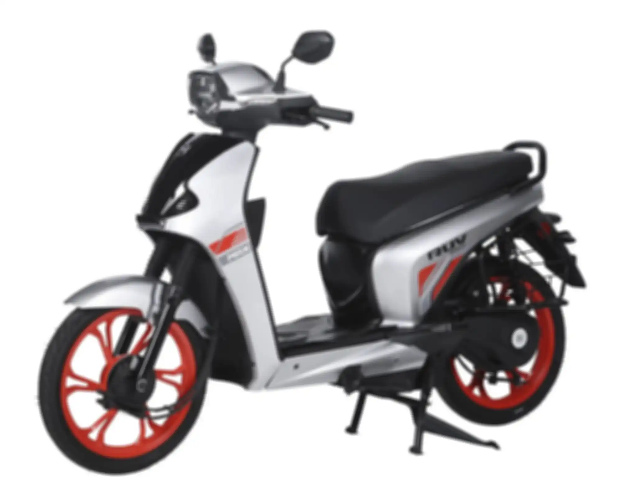 Sekali pengecasan, motor listrik BGauss RUV 350 bisa sampai 135 km.