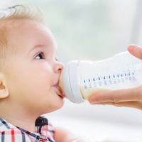 Awas, Kebiasaan Cara Orangtua Beri Minum Bayi Seperti Ini Bisa Sebabkan Infeksi Telinga pada Buah Hati!