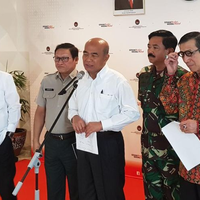 Masuk Jajaran Menteri yang Paling Layak Didepak, Sosok Ini Malah Disebut Sebagai Kesayangan Jokowi, Bahkan Diklaim Mustahil Kena 'Reshuffle'