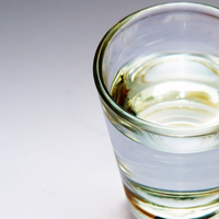Inilah Alasan Anda Harus Minum Air Putih Saat Bangun Tidur