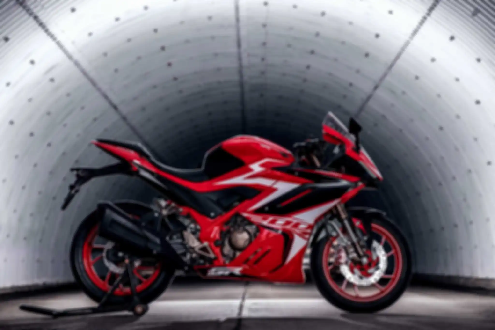GPX Demon GR200R.