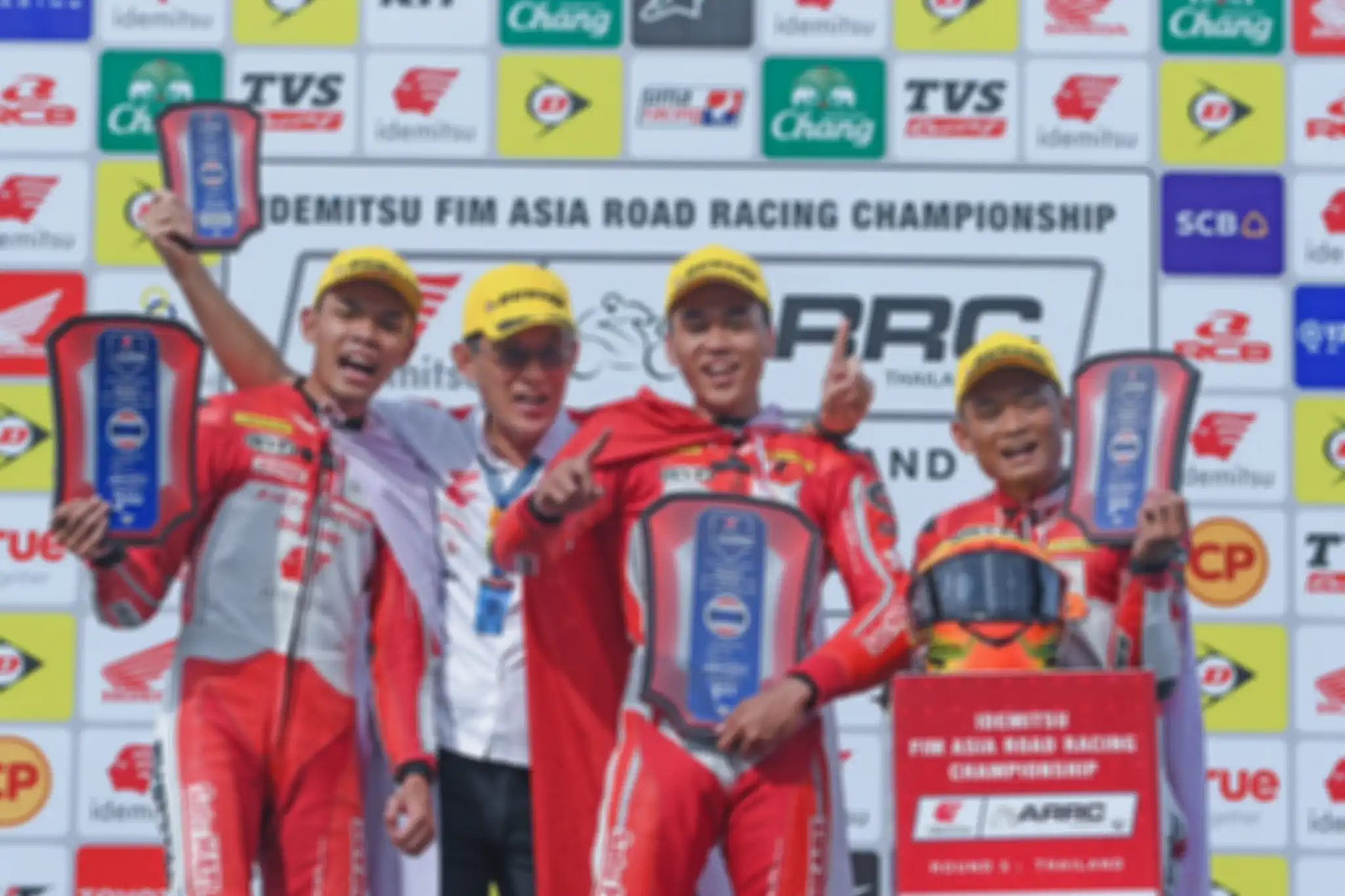 Pembalap AHRT yang mendominasi podium ARRC Thailand 2022.