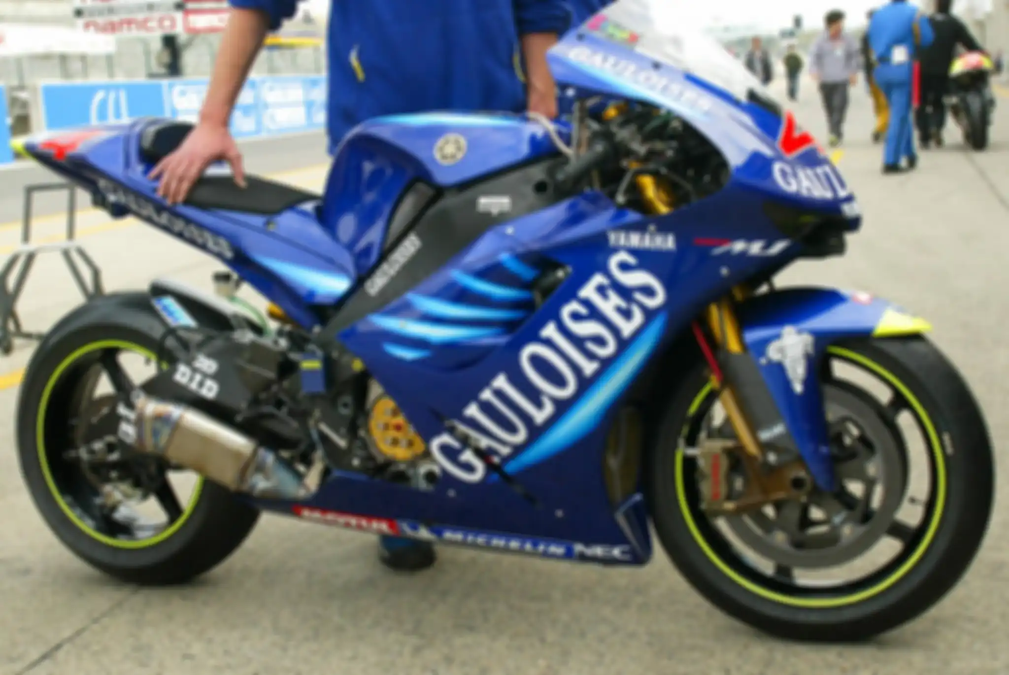 Yamaha YZR-M1 2003 gantian produsen tembakau Prancis, Gauloises, jadi sponsor utama