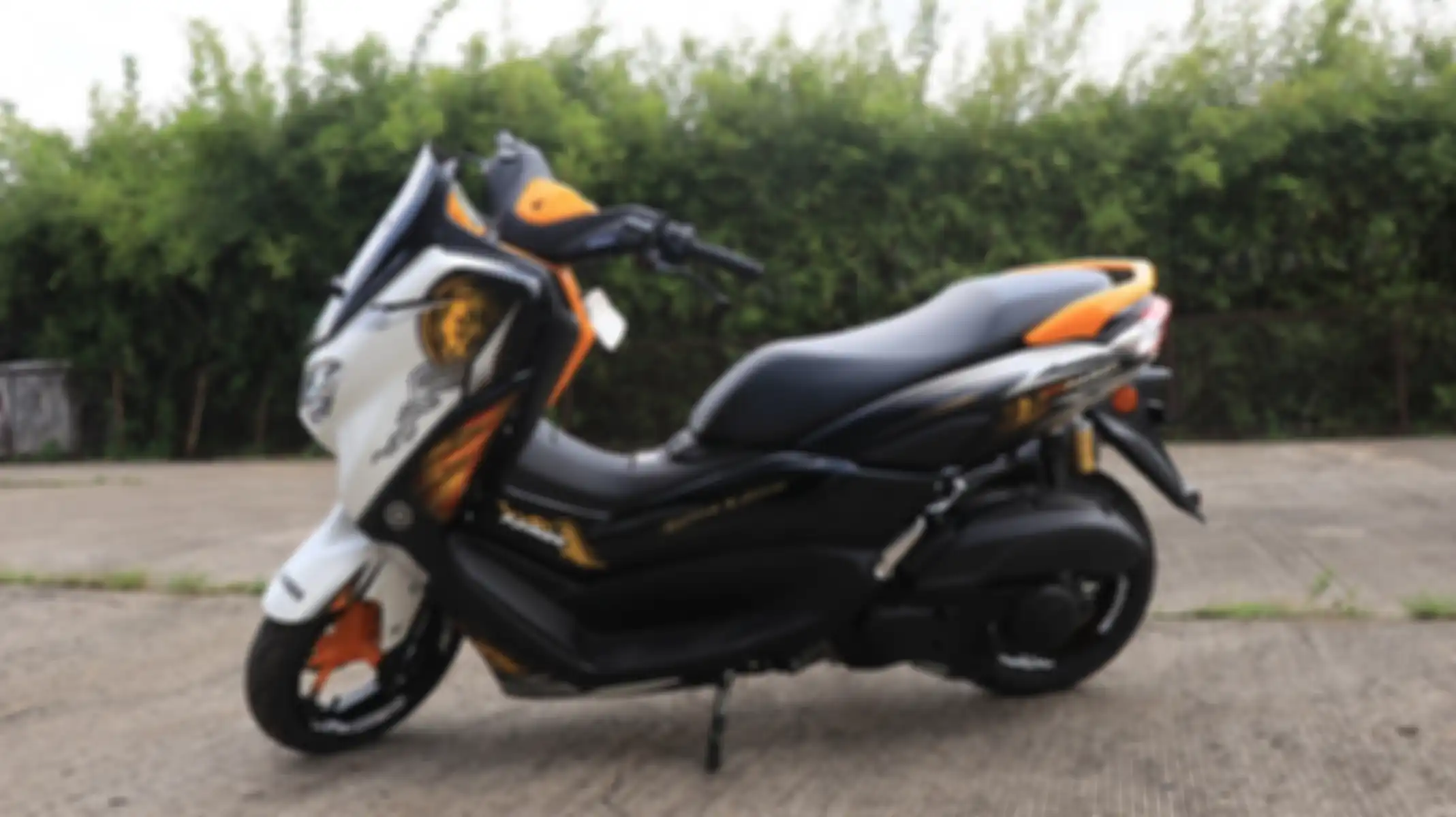 Modifikasi tampilan All New NMAX 155 garapan Main Dealer PT Thamrin Brothers.