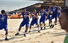 Uji Tanding Persib di Batam: Jauh Panggang dari Api