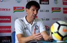 Pelatih Arema FC Mempersiapkan Diri untuk Mengarungi Sisa Musim Liga 1 2018