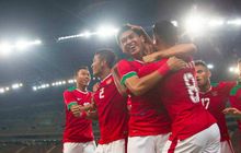 GALERI FOTO - Dari Aksi Ezra Walian, Sujud Syukur, hingga Kibar Bendera Seusai Timnas Menang atas Filipina