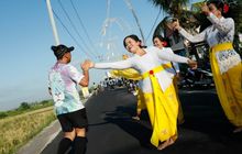 Maybank Bali Marathon 2018 - Pelari Disambut Tari-tarian