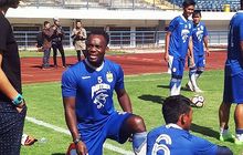 Tak Hanya Suporter, Hal Inilah yang Membuat Michael Essien Makin Cinta Sepak Bola Indonesia