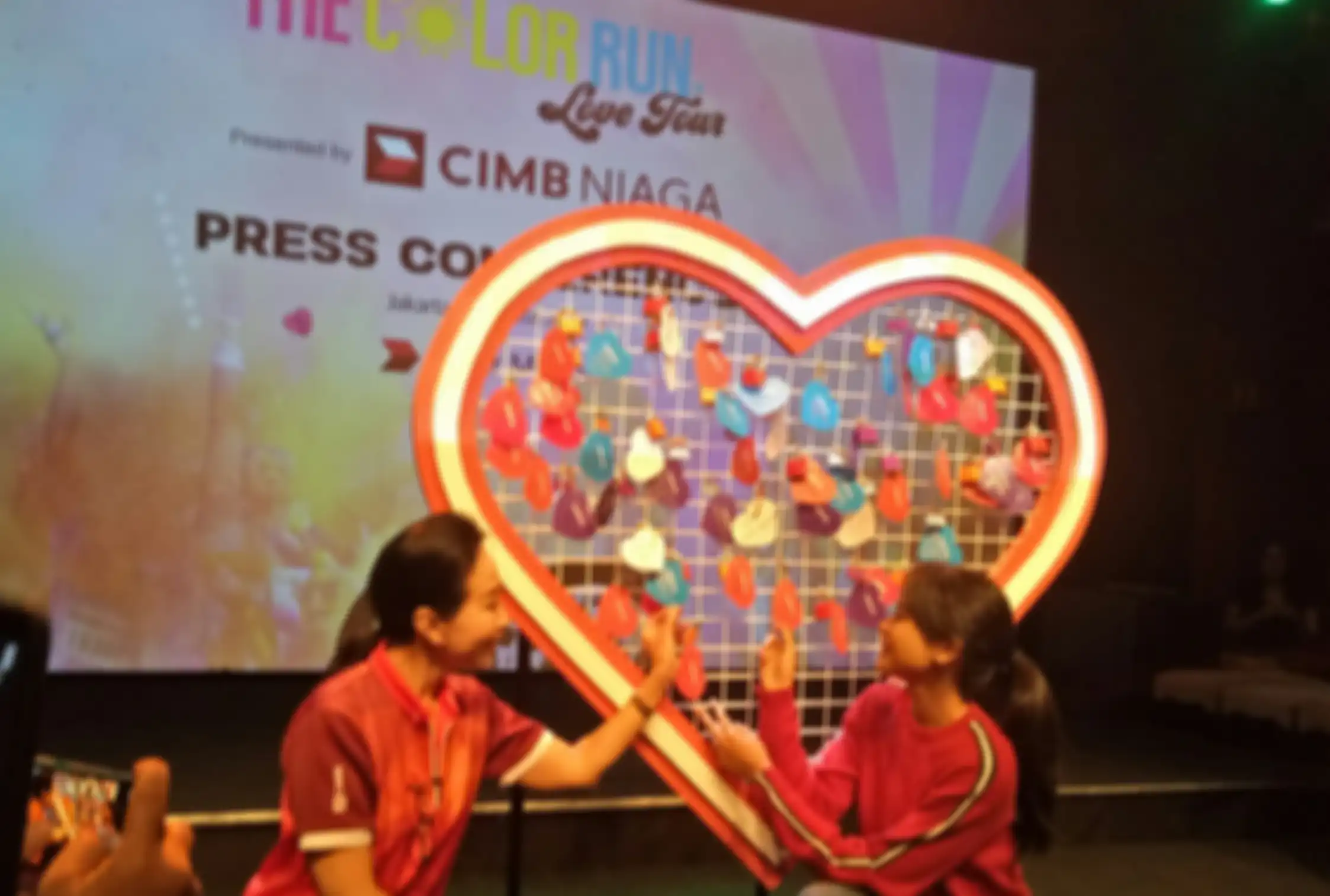 Maudy Ayunda mendefiniskan cinta