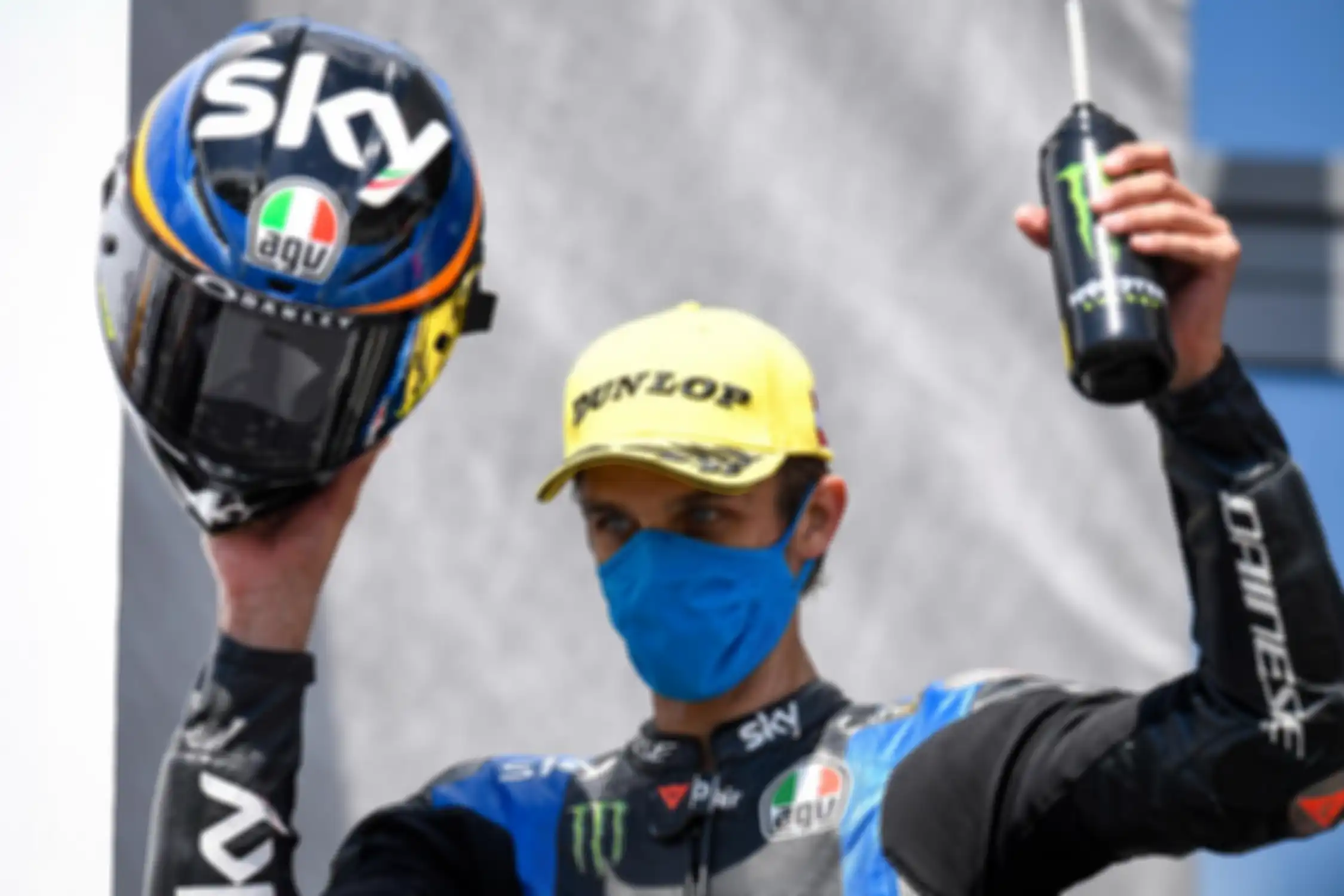Gara-gara kecelakaan parah, adik Valentino Rossi yakni Luca Marini tempati posisi puncak klasemen sementara Moto2 2020