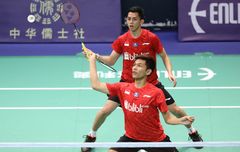 Hasil Kejuaraan Asia 2019 - Fajar/Rian Gagal Revans dari Wakil China