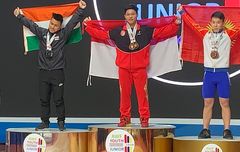 Lifter Putra Junior Indonesia Raih 3 Emas dan Pecahkan 2 Rekor Dunia