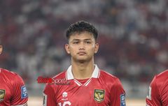 Akibat Sikutan Bek Lawan, Hokky Caraka DIlarikan ke IGD Usai Laga Timnas Indonesia Vs Filipina