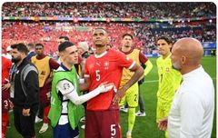 EURO 2024 - Bek Man City Buka Suara Usai Gagal Penalti Lawan Inggris