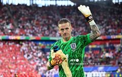 Semifinal Euro 2024 - Kiper Inggris Jordan Pickford Dapat Peringatan soal Lembar Contekan di Botol Minum