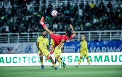 Pernah Dipantau Langsung Shin Tae-yong, Bek Persebaya Berambisi Wujudkan Mimpi Masuk Timnas Indonesia