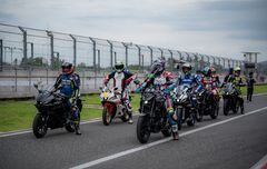 Sensasi Berkendara Aerox Alpha, R25, dan MT-25 di Sirkuit Mandalika, Buktikan Kualitas Unggulan Inovasi Yamaha