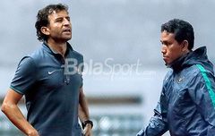 Luis Milla Sampaikan Semangat ke Bima Sakti Jelang Timnas U-16 Indonesia Vs Mariana Utara