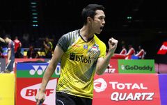 Tersingkir di China Open 2018, Foto Jonatan Christie Gunting Raket Viral