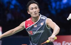 Final Denmark Open 2018 - Kento Momota Akhiri Penantian 48 Tahun Tunggal Putra Jepang