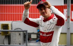 Jadi Pebalap Ferrari Mulai Musim Depan, Charles Lecrec Tak Ragu Pasang Target Tinggi