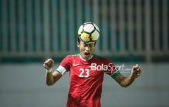 Hansamu Yama Dipantau Pelatih Klub Liga Thailand saat Laga Singapura Vs Indonesia