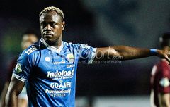 Victor Igbonefo Ungkap Rahasia di Balik Kokohnya Pertahanan Persib Bandung di Liga 1 2018