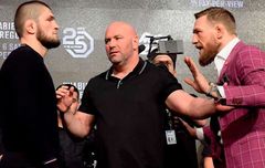 Jelang Hadapi Conor McGregor, Ayah Khabib Nurmagomedov Tak Bisa Datang karena Masalah Visa