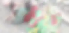 Miris! Seorang Batita Asal India Ditemukan sedang Menyusu Ibu Kandungnya yang Telah Meninggal
