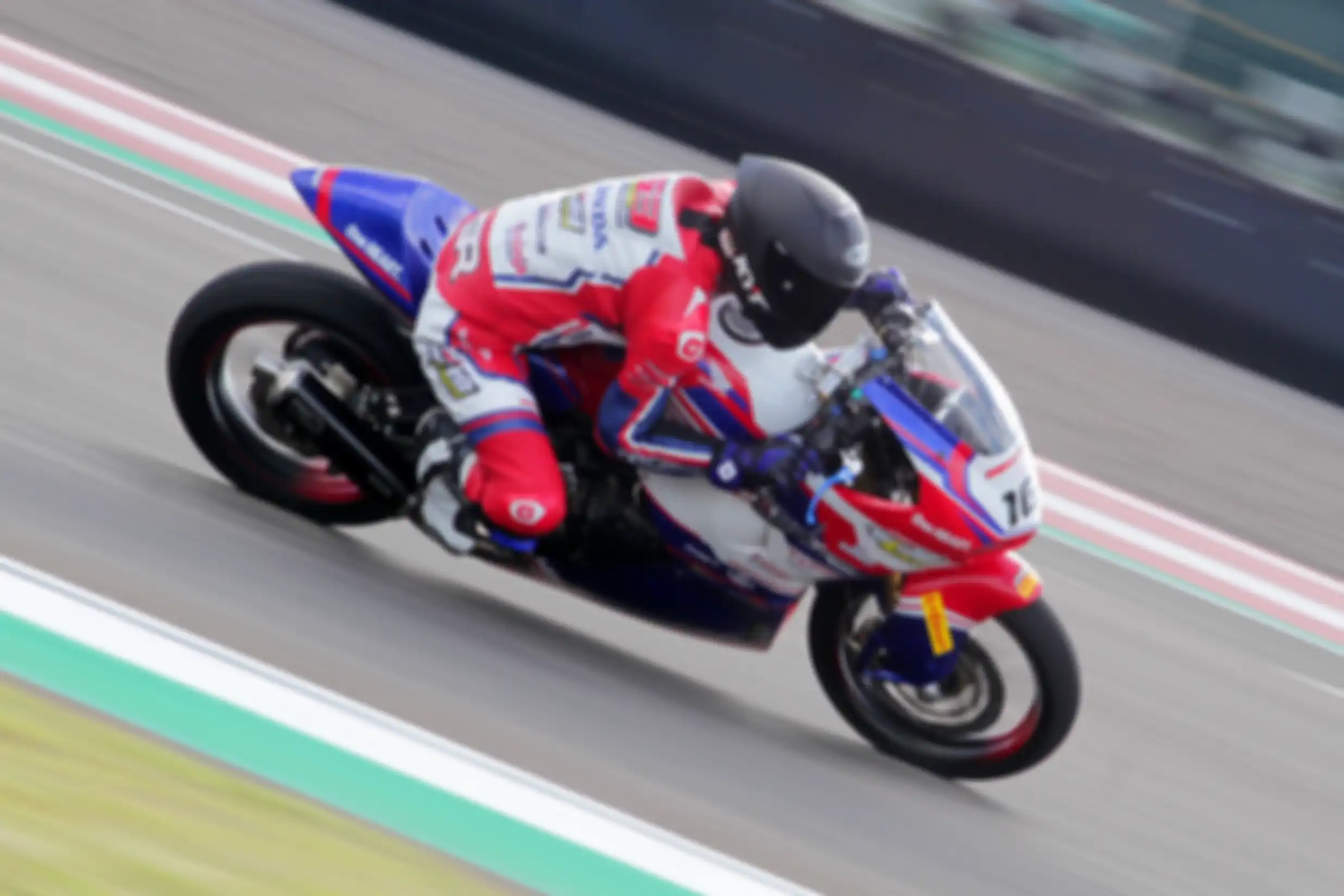 Ketagihan, WH19 Racing akan tambah satu pembalap di Kejurnas Sport 250 Mandalika seri kedua dan ketiga. Siapa tuh?