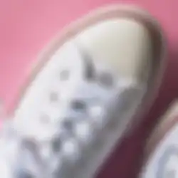 Bau Tak Sedap pada Sepatu Langsung Lenyap, Simak Cara Ampuh untuk Menghilangkannya