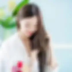 Bikin Rambut Rusak, Ini 7 Kesalahan Saat Memakai Serum Rambut