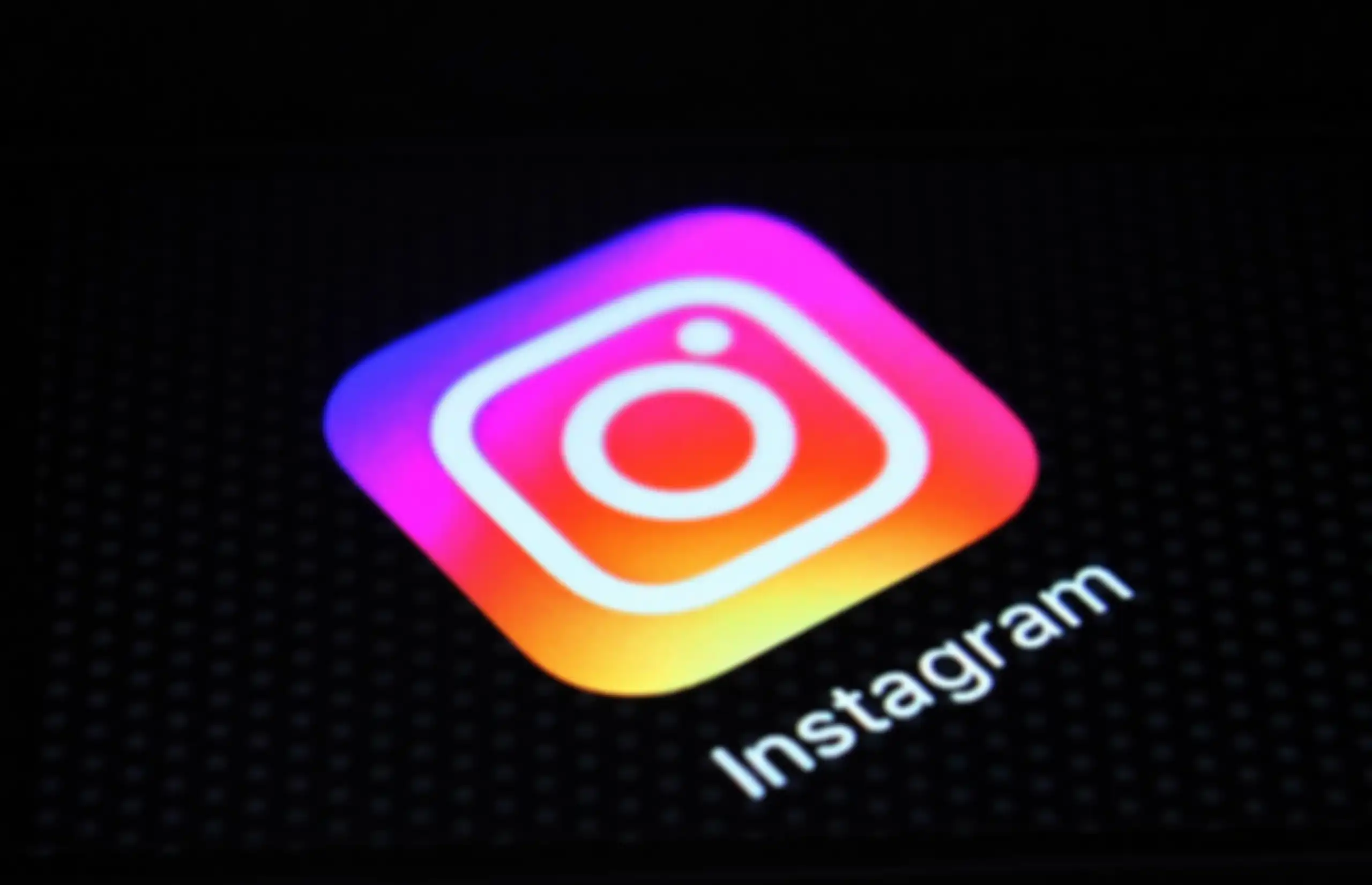Ilustrasi Instagram