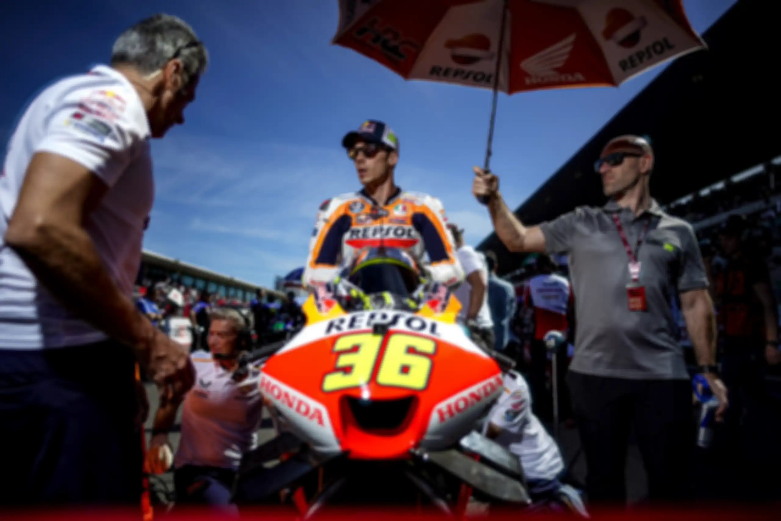 Tanpa Marc Marquez, Joan Mir akan bela Repsol Honda Team sendirian di MotoGP Argentina 2023. Pembalap pengganti belum ditentukan. 