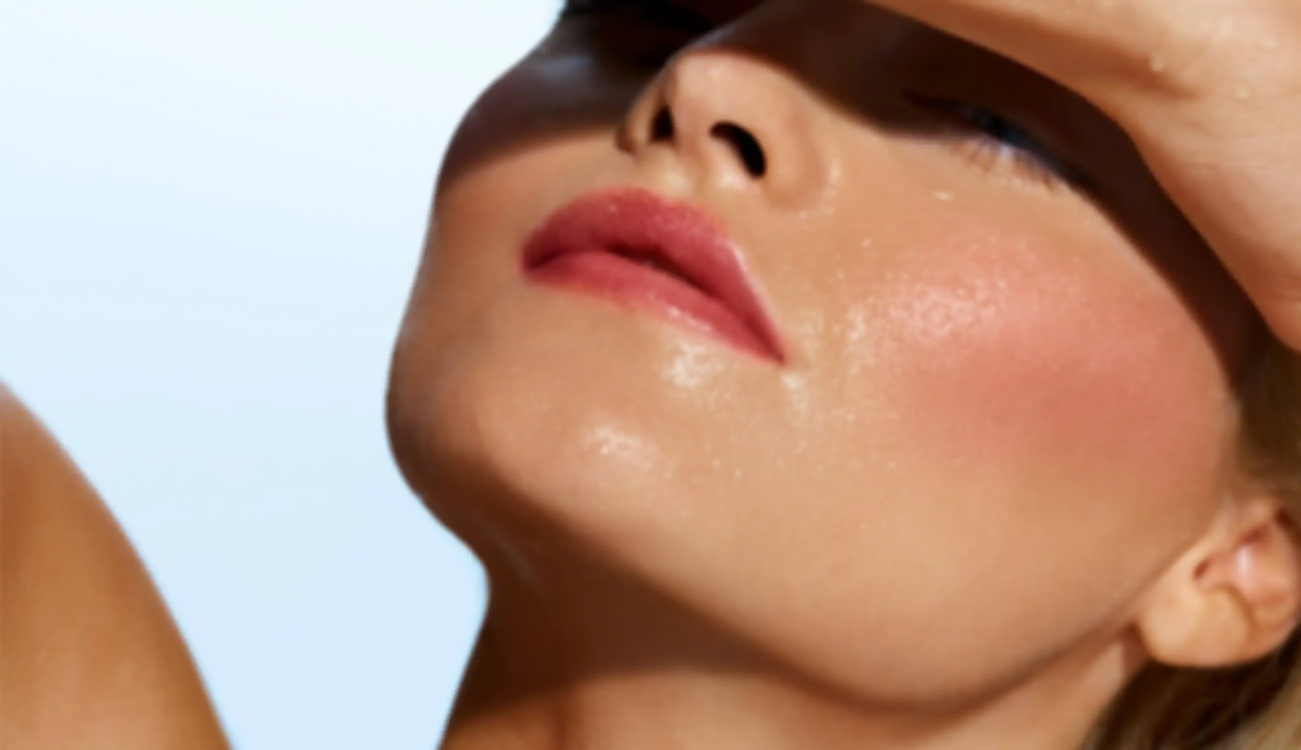 Ilustrasi makeup kulit berminyak